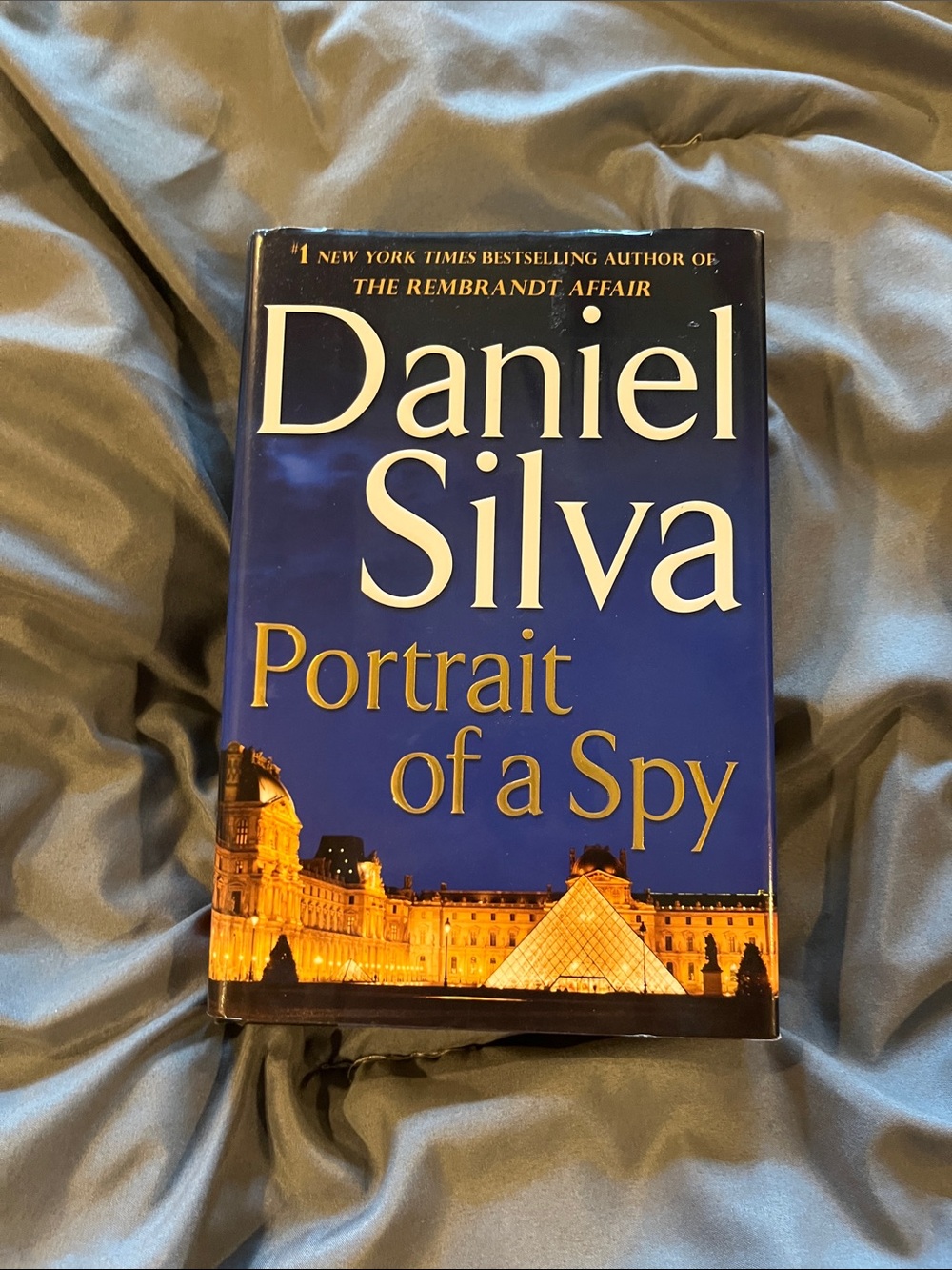 Portrait of a Spy by Daniel Silva hardback with book jacket, like new